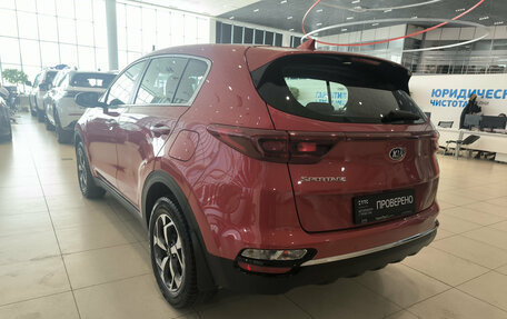 KIA Sportage IV рестайлинг, 2020 год, 2 050 000 рублей, 7 фотография
