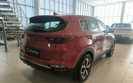 KIA Sportage IV рестайлинг, 2020 год, 2 050 000 рублей, 5 фотография