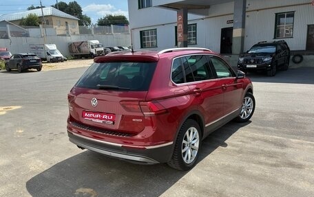 Volkswagen Tiguan II, 2018 год, 2 350 000 рублей, 1 фотография