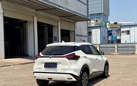 Nissan Kicks I, 2023 год, 1 800 000 рублей, 5 фотография