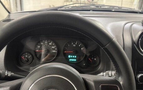 Jeep Compass I рестайлинг, 2011 год, 650 000 рублей, 3 фотография