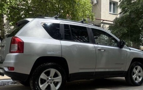 Jeep Compass I рестайлинг, 2011 год, 650 000 рублей, 4 фотография