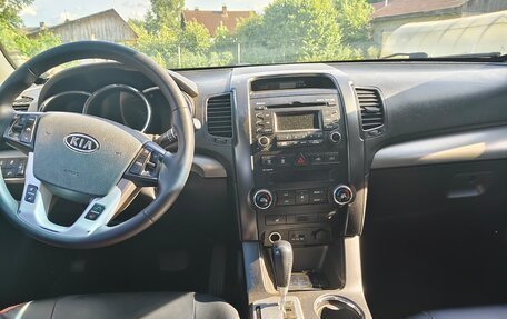 KIA Sorento II рестайлинг, 2012 год, 1 300 000 рублей, 10 фотография