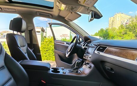Volkswagen Touareg III, 2016 год, 3 475 000 рублей, 6 фотография