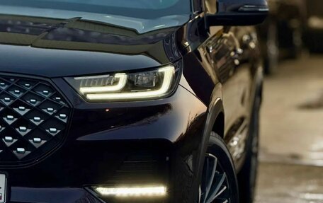 Chery Tiggo 8 Pro, 2021 год, 2 000 000 рублей, 7 фотография