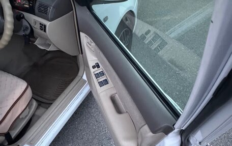 Toyota Corolla, 2001 год, 500 000 рублей, 6 фотография