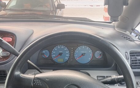 Nissan Serena II, 2001 год, 560 000 рублей, 6 фотография