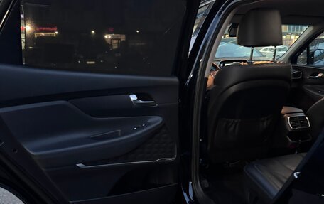 Hyundai Santa Fe III рестайлинг, 2018 год, 3 200 000 рублей, 16 фотография
