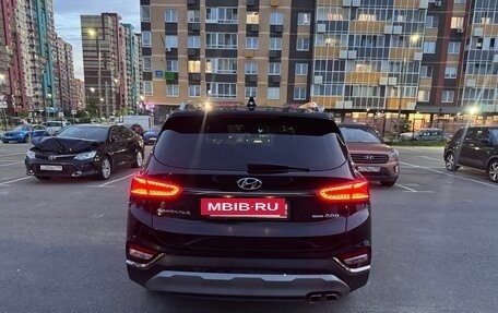 Hyundai Santa Fe III рестайлинг, 2018 год, 3 200 000 рублей, 2 фотография