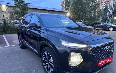 Hyundai Santa Fe III рестайлинг, 2018 год, 3 200 000 рублей, 6 фотография