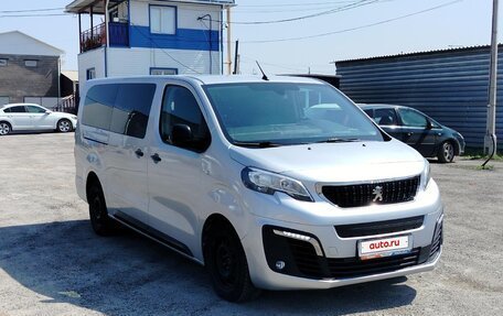 Peugeot Traveller I, 2022 год, 3 500 000 рублей, 2 фотография