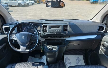 Peugeot Traveller I, 2022 год, 3 500 000 рублей, 5 фотография