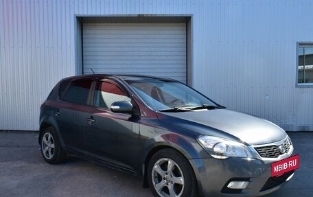 KIA cee'd I рестайлинг, 2010 год, 549 000 рублей, 2 фотография