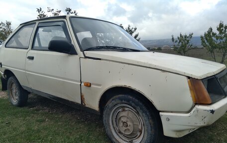 ЗАЗ 1102 «Таврия», 1993 год, 67 000 рублей, 5 фотография