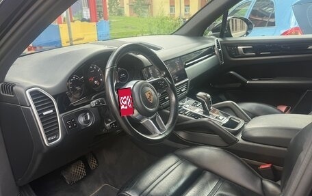 Porsche Cayenne III, 2018 год, 5 900 000 рублей, 9 фотография