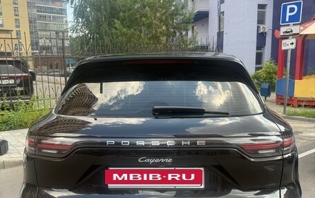 Porsche Cayenne III, 2018 год, 5 900 000 рублей, 2 фотография