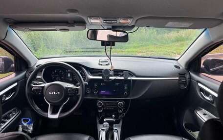 KIA Rio IV, 2021 год, 1 687 000 рублей, 6 фотография