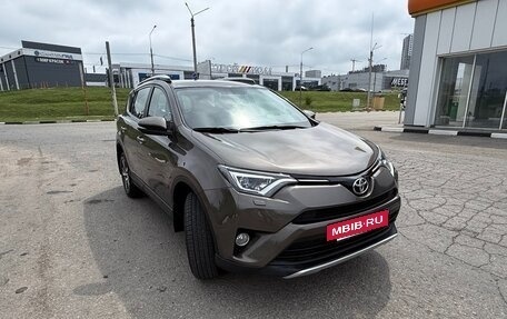 Toyota RAV4, 2019 год, 2 899 000 рублей, 2 фотография