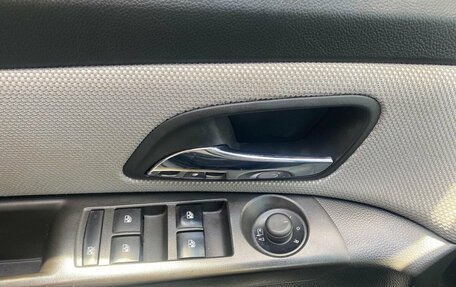 Chevrolet Cruze II, 2013 год, 696 000 рублей, 17 фотография