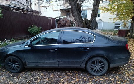 Volkswagen Passat B6, 2007 год, 450 000 рублей, 4 фотография