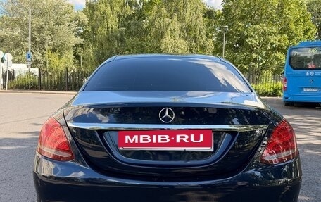 Mercedes-Benz C-Класс, 2017 год, 1 750 000 рублей, 6 фотография