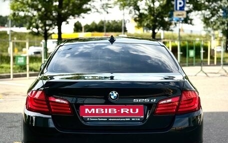 BMW 5 серия, 2012 год, 1 750 000 рублей, 10 фотография