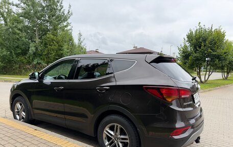 Hyundai Santa Fe III рестайлинг, 2017 год, 2 590 000 рублей, 5 фотография