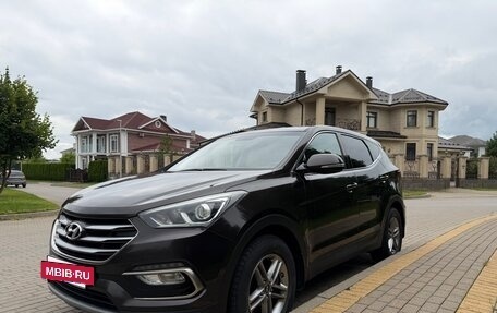 Hyundai Santa Fe III рестайлинг, 2017 год, 2 590 000 рублей, 3 фотография