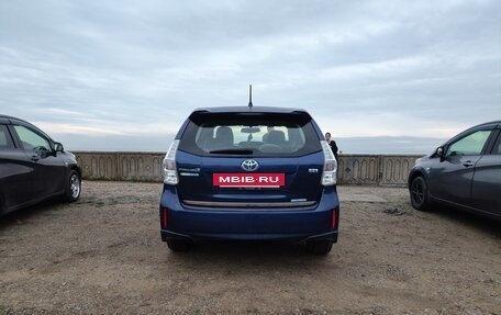 Toyota Prius Alpha I (ZVW40/41), 2013 год, 1 250 000 рублей, 5 фотография