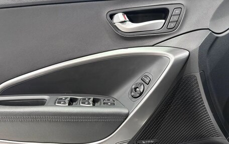 Hyundai Santa Fe III рестайлинг, 2017 год, 2 105 000 рублей, 18 фотография