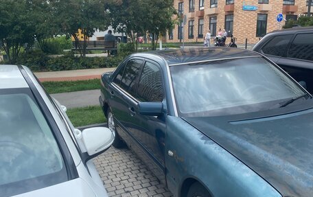 Mercedes-Benz E-Класс, 1998 год, 140 000 рублей, 3 фотография