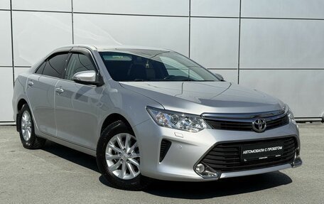Toyota Camry, 2015 год, 2 200 000 рублей, 3 фотография
