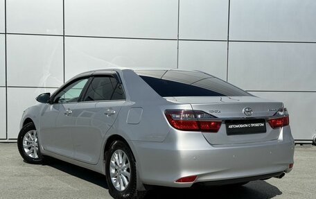 Toyota Camry, 2015 год, 2 200 000 рублей, 5 фотография
