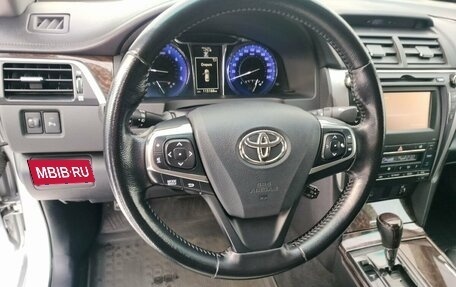 Toyota Camry, 2015 год, 2 200 000 рублей, 11 фотография