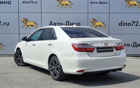 Toyota Camry, 2017 год, 2 400 000 рублей, 5 фотография