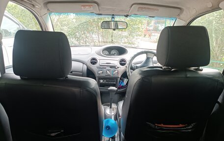 Toyota Vitz, 2001 год, 327 000 рублей, 6 фотография