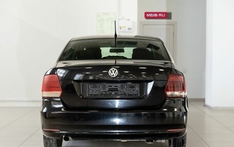 Volkswagen Polo VI (EU Market), 2016 год, 900 000 рублей, 5 фотография