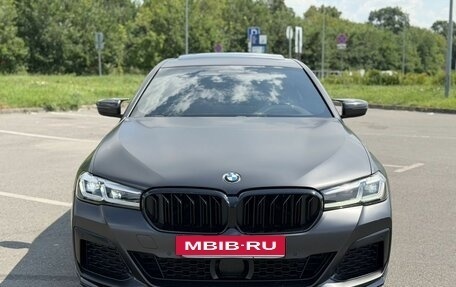 BMW 5 серия, 2020 год, 4 950 000 рублей, 2 фотография