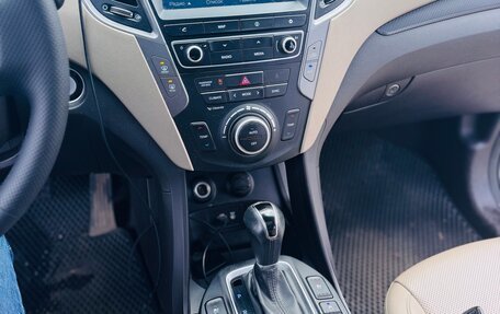Hyundai Santa Fe III рестайлинг, 2016 год, 2 160 000 рублей, 13 фотография