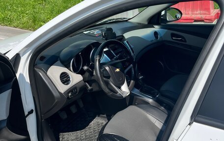 Chevrolet Cruze II, 2011 год, 760 000 рублей, 6 фотография