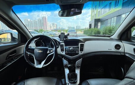 Chevrolet Cruze II, 2011 год, 760 000 рублей, 16 фотография
