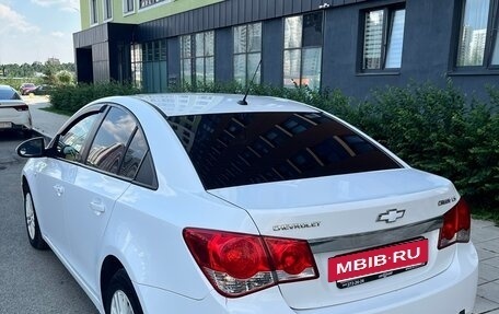 Chevrolet Cruze II, 2011 год, 760 000 рублей, 9 фотография