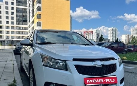 Chevrolet Cruze II, 2011 год, 760 000 рублей, 10 фотография
