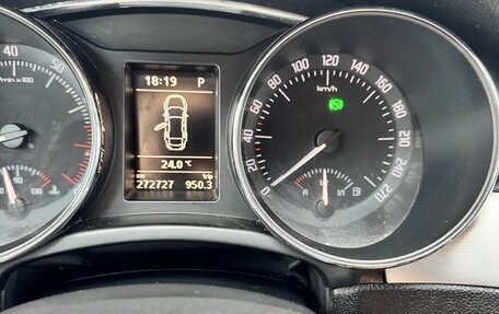 Skoda Superb III рестайлинг, 2010 год, 799 000 рублей, 5 фотография