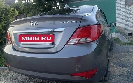 Hyundai Solaris II рестайлинг, 2015 год, 1 260 000 рублей, 2 фотография
