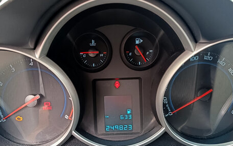 Chevrolet Cruze II, 2012 год, 480 000 рублей, 10 фотография