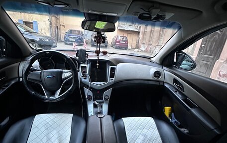Chevrolet Cruze II, 2012 год, 795 000 рублей, 6 фотография