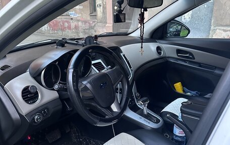 Chevrolet Cruze II, 2012 год, 795 000 рублей, 7 фотография