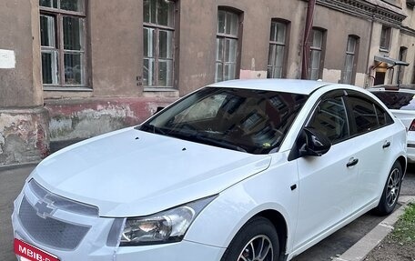Chevrolet Cruze II, 2012 год, 795 000 рублей, 4 фотография