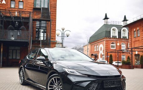Toyota Camry, 2026 год, 4 300 000 рублей, 5 фотография
